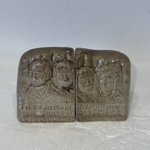Vintage Mount Rushmore Salt and Pepper Shakers 1960's National Monument